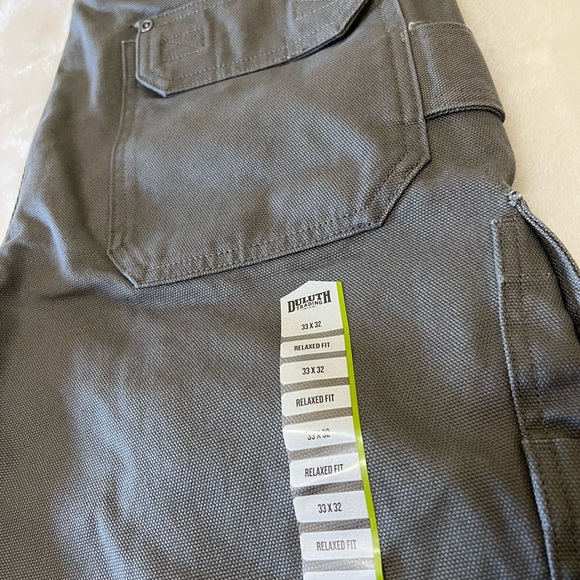Mens Duluth Cargo work pants - Picture 3 of 9